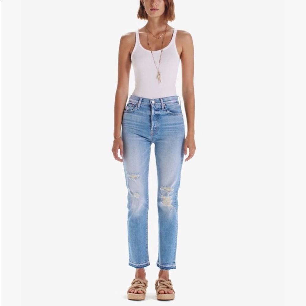 BRAND NEW MOTHER JEANS. Size 27 High Waisted Hiker Hover Undone Hem. Wit…
